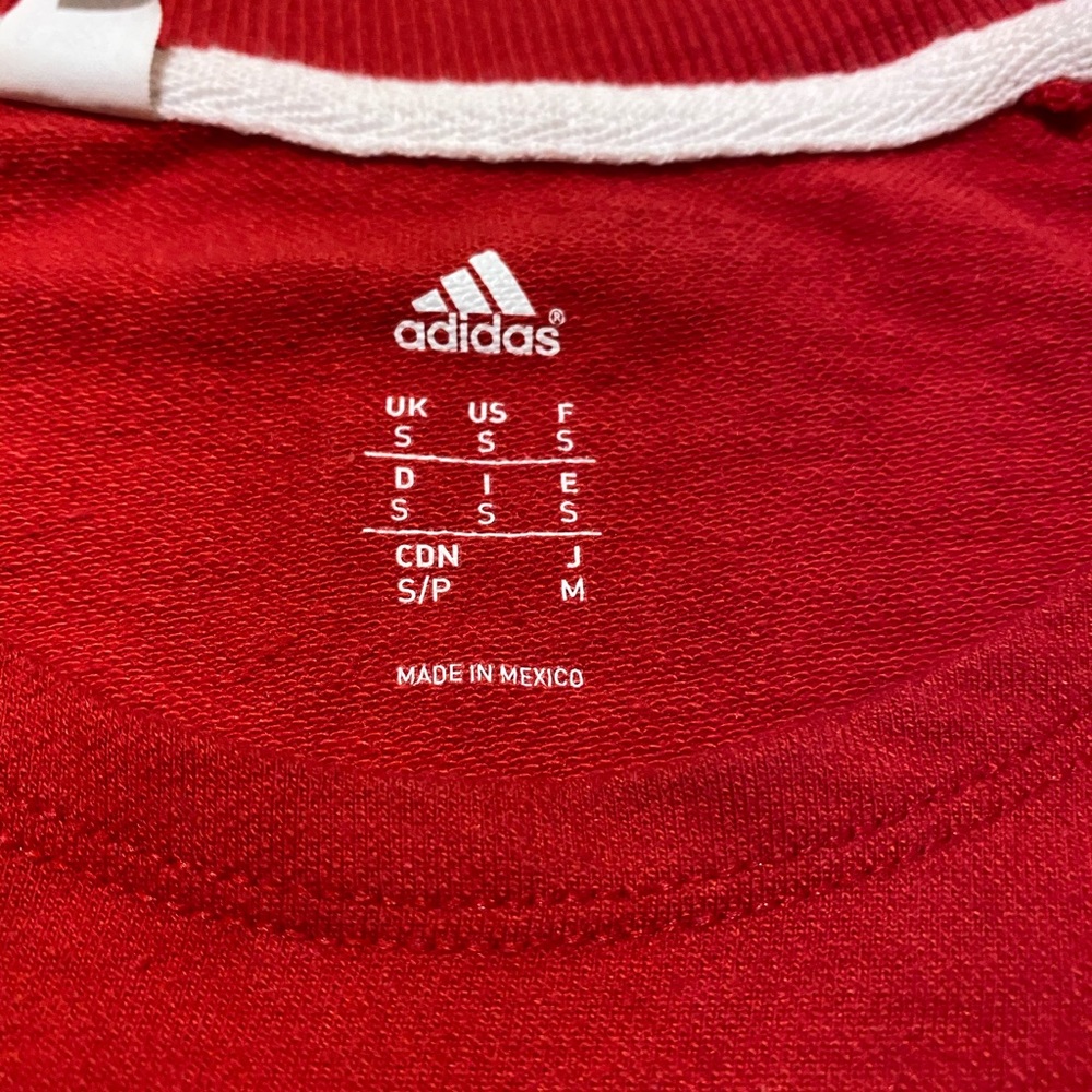 Wisconsin Badgers Adidas Sweatshirt - Picture 3 of 5